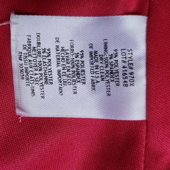 Pretty in Pink Off the shoulder Dress. SIZE: 6 COLOR: Pink - Picture 8 of 8